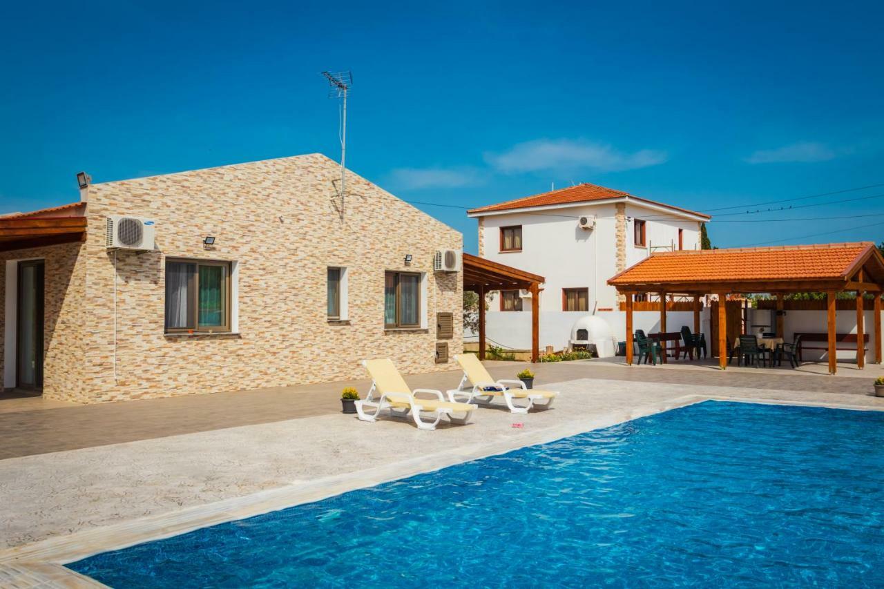 Berryrose Villa بيرفوليا المظهر الخارجي الصورة