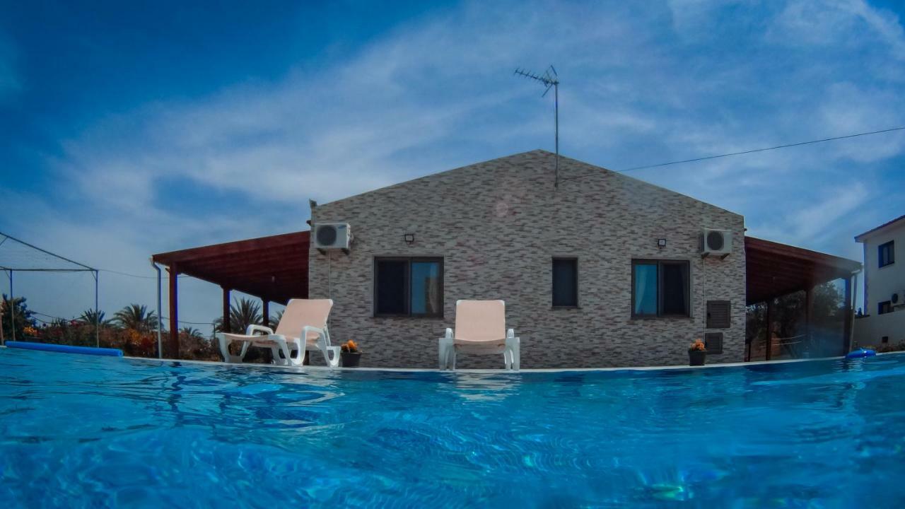 Berryrose Villa بيرفوليا المظهر الخارجي الصورة